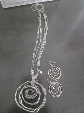 Silver Spiral Pendant Necklace and Earrings Set - Women Jewelry